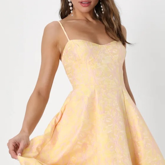 Lulus Meet for Tea Yellow Jacquard Bustier Midi Dress With Pockets - Picture 2 of 7